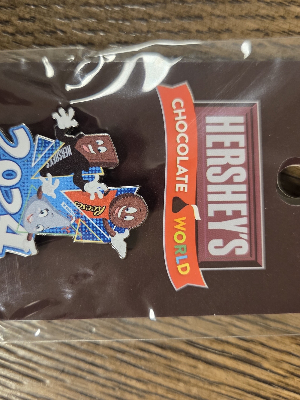 Hershey's Chocolate World Kids Trading Pin - Brown & Multicolor